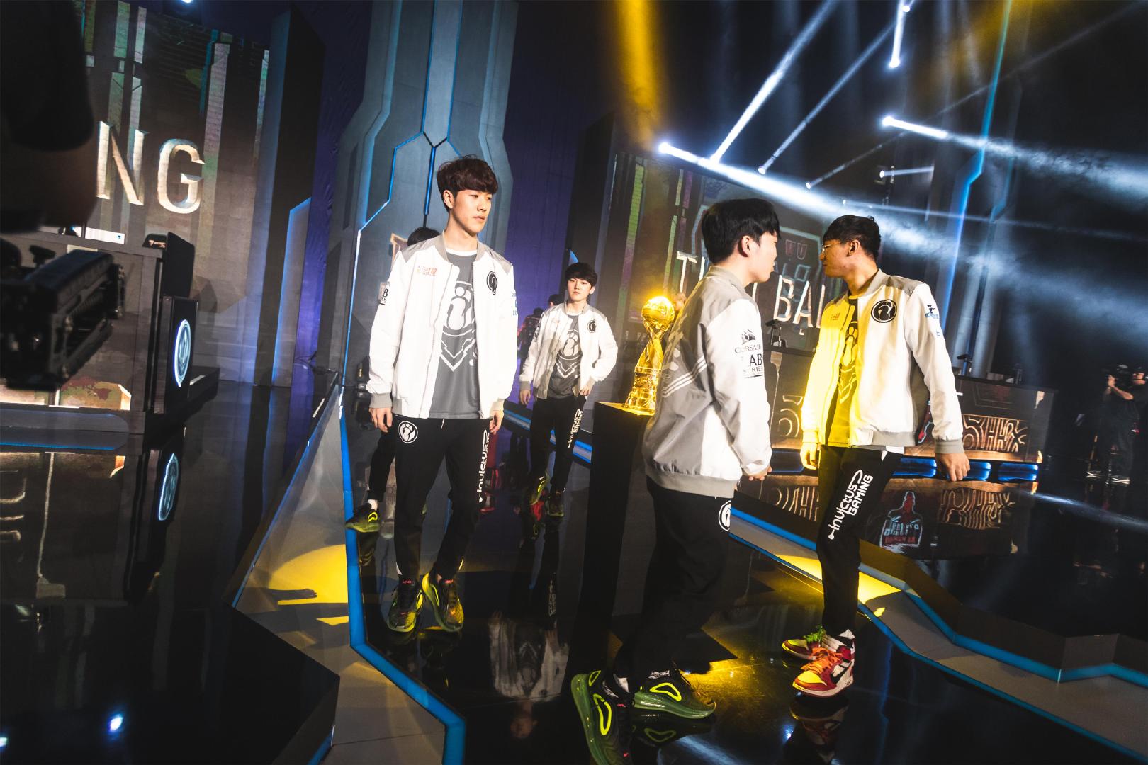 【战报】2025LPL春季赛，TT险胜ES，JDG好起来了